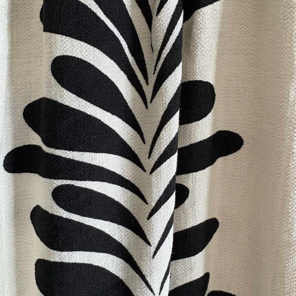 GIGIO SIZE SMALL… NEVER WORN LONG DRESS AND COMFY! - Picture 5 of 7